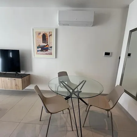 86 Spinola Bay Apartment Saint Julian's Exterior photo