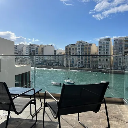 86 Spinola Bay Apartment Saint Julian's Room photo
