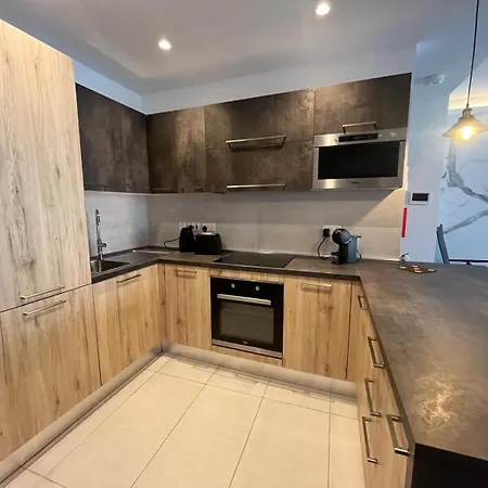 86 Spinola Bay Apartment Saint Julian's Room photo