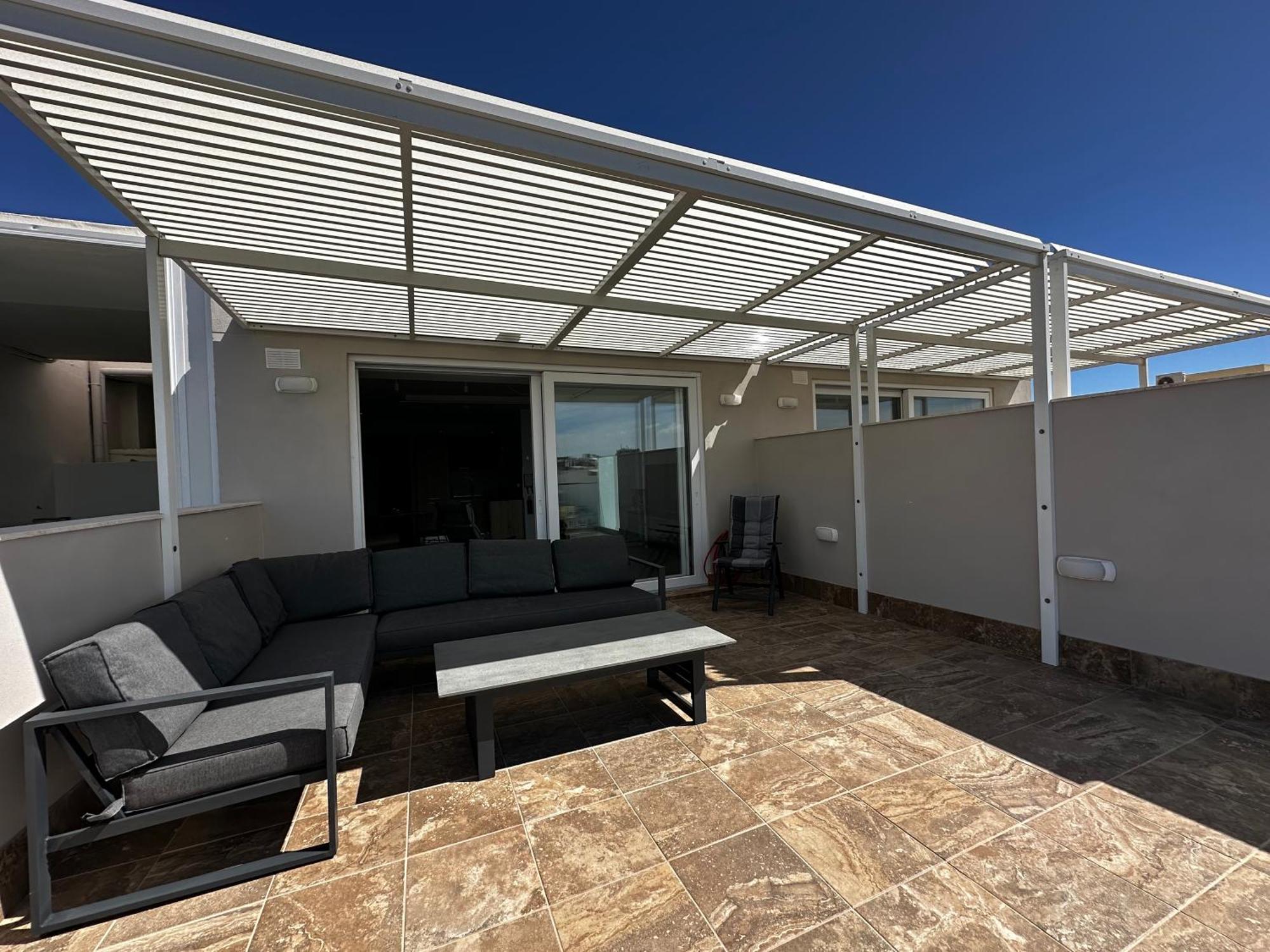 86 Spinola Bay Apartment